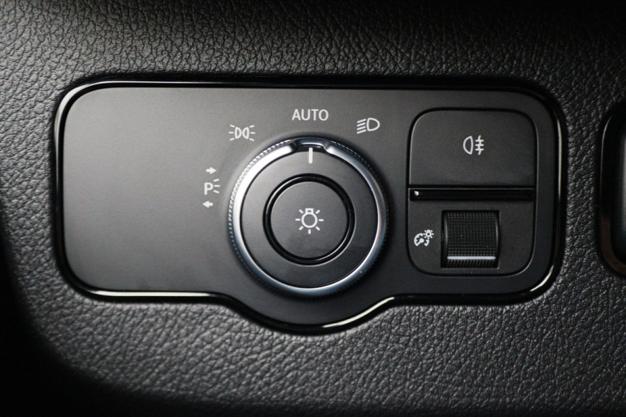 Mercedes-Benz Sprinter 316 CDI Aut. L2H2 360° Camera, LED, Airco, Cruise, Apple Carplay, DAB, Trekhaak, 17''