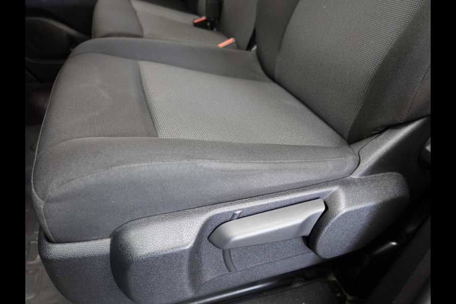 Opel Vivaro 2.0 CDTI 145 pk Automaat L2H1 Edition 3-zits Airco Navi Bluetooth Cruise Control Trekhaak