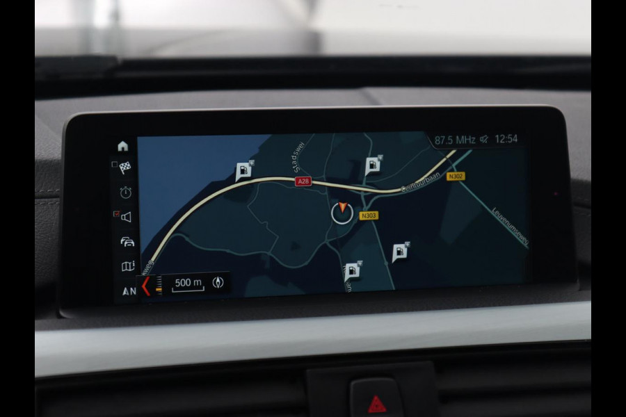 BMW 3 Serie 318i Executive | Sport Line | Full LED | Navigatie | Sportstoelen | Climate control | Parkeerhulp | Bluetooth | Cruise control | Bluetooth