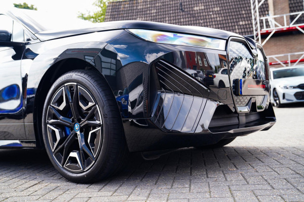BMW iX XDrive50 Business Edition Plus 112 kWh | 3D Camera | Massage | Headup
