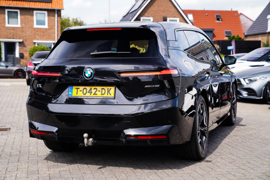 BMW iX XDrive50 Business Edition Plus 112 kWh | 3D Camera | Massage | Headup