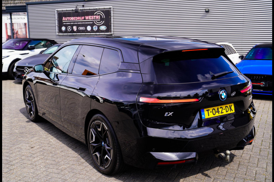 BMW iX XDrive50 Business Edition Plus 112 kWh | 3D Camera | Massage | Headup