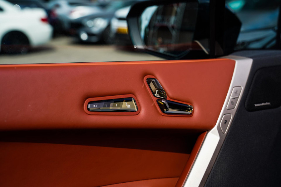 BMW iX XDrive50 Business Edition Plus 112 kWh | 3D Camera | Massage | Headup