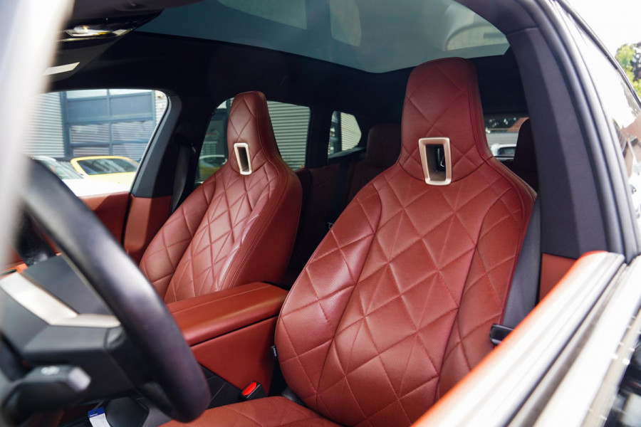 BMW iX XDrive50 Business Edition Plus 112 kWh | 3D Camera | Massage | Headup