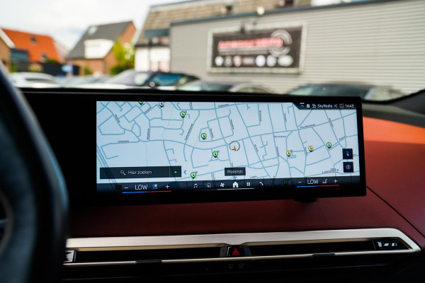 BMW iX XDrive50 Business Edition Plus 112 kWh | 3D Camera | Massage | Headup