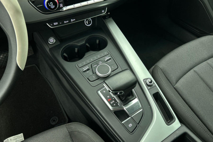 Audi A4 Limousine 1.4 TFSI Sport Pro Line (NL-auto, Automaat, Navi, Airco, Cruise Con, Etc)