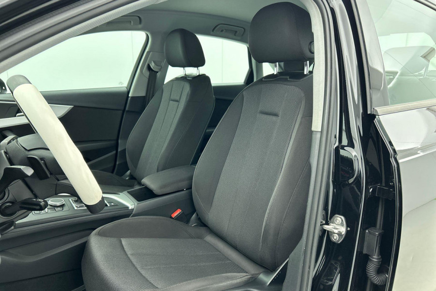 Audi A4 Limousine 1.4 TFSI Sport Pro Line (NL-auto, Automaat, Navi, Airco, Cruise Con, Etc)
