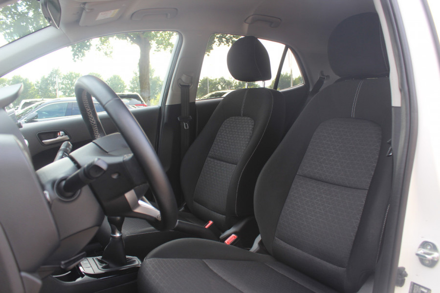 Kia Picanto 1.0 DPi DynamicPlusLine / Camera / Navigatie / Keyless / 15'' / DAB / Cruise Control