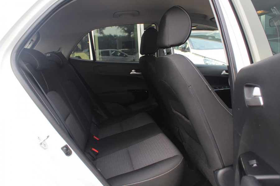 Kia Picanto 1.0 DPi DynamicPlusLine / Camera / Navigatie / Keyless / 15'' / DAB / Cruise Control