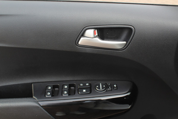 Kia Picanto 1.0 DPi DynamicPlusLine / Camera / Navigatie / Keyless / 15'' / DAB / Cruise Control