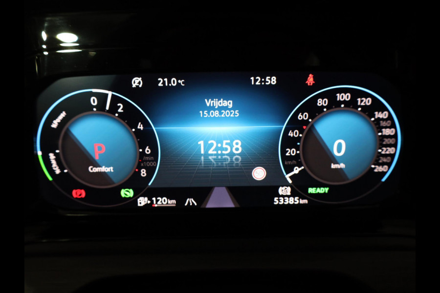 Volkswagen Golf 1.4 eHybrid Style 204 pk Automaat (DSG) | Navigatie | Parkeersensoren | Adaptieve cruise control | LED koplampen | Stoelverwarming |