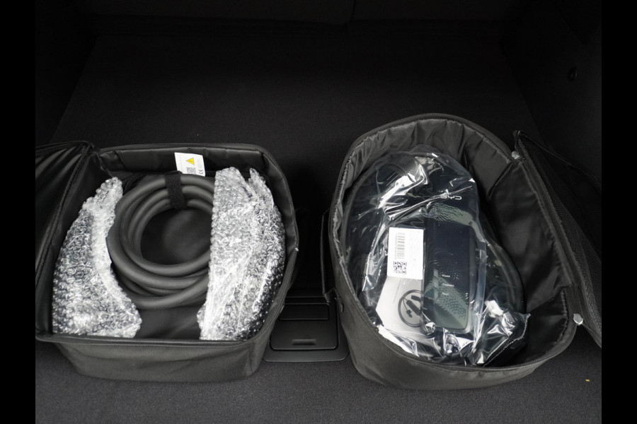 BYD SEAL U 1.5 DM-i FWD Boost 18,3 kWh tot 80km elektrisch rijbereik | NIEUWE AUTO | PHEV | BYD GARANTIE T/M 05-2031