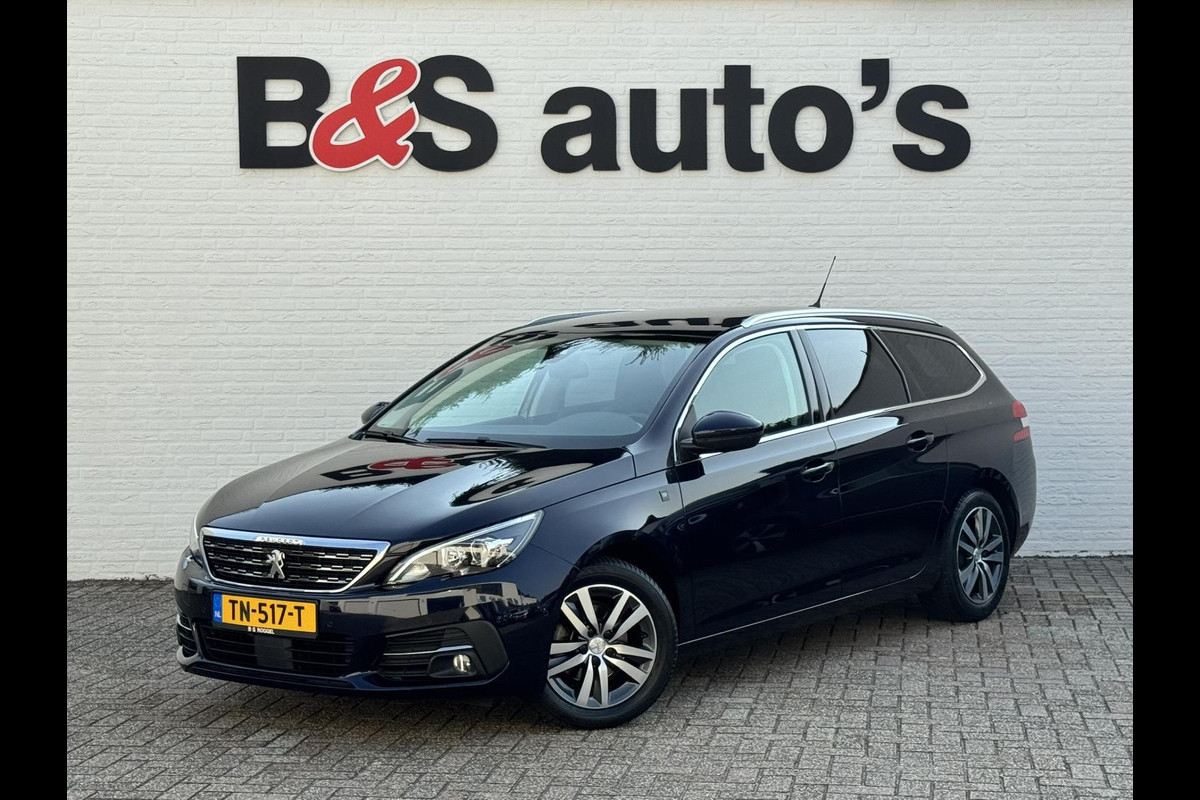 Peugeot 308 SW 1.2 PureTech Tech Edition Led Verlichting Climate control Apple carplay Cruise control Navigatie Peugeot 308 SW 1.2 PureTech Tech Edition Led Verlichting Climate control Apple carplay Cruise control Navigatie