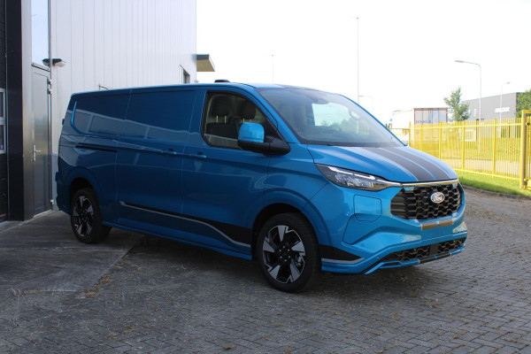 Ford Transit Custom 320 2.5 PHEV L2H1 Sport 233pk | 0,99% Renteactie! | Inklapbare trekhaak | 19 inch lichtmetalen Sport velgen (mat zwart) | Verwarmbaar stuurwiel  | Navigatie systeem | B&O speakers