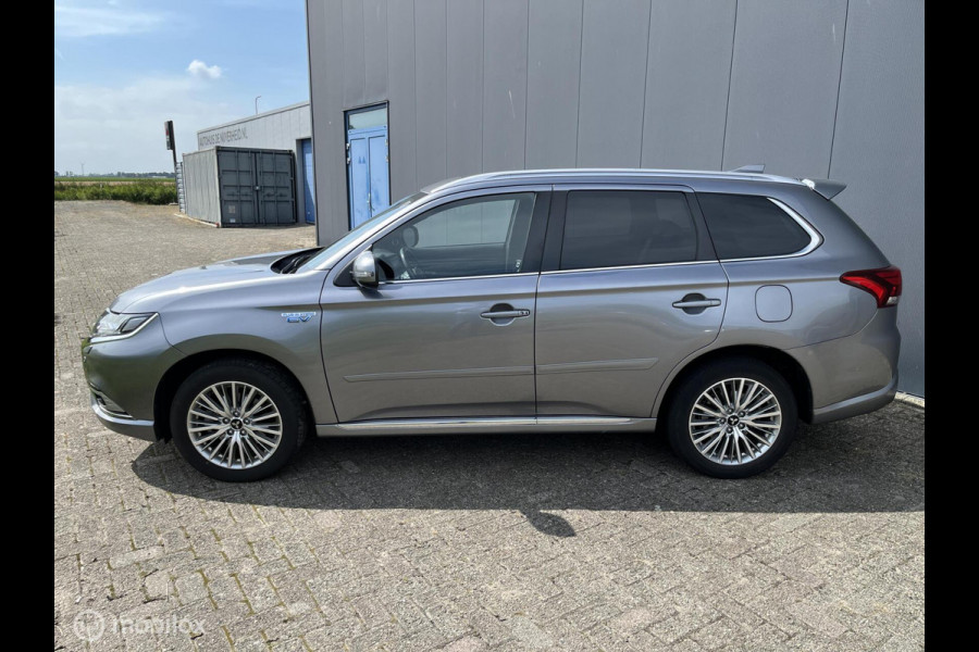 Mitsubishi Outlander 2.4 PHEV Instyle|trekaak|Carplay|leer