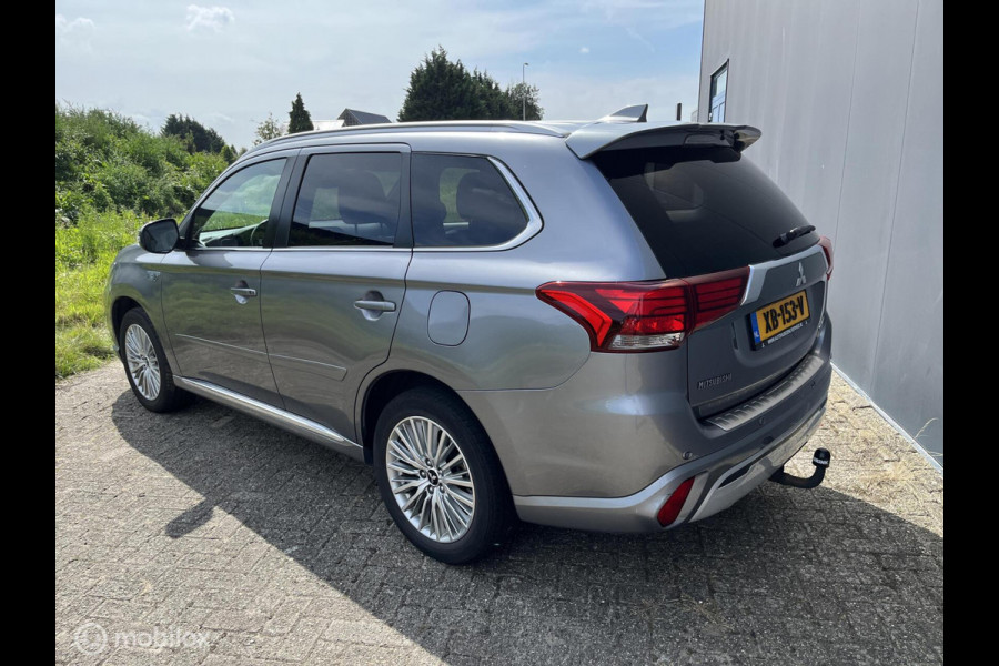 Mitsubishi Outlander 2.4 PHEV Instyle|trekaak|Carplay|leer