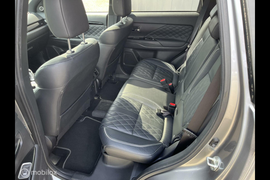 Mitsubishi Outlander 2.4 PHEV Instyle|trekaak|Carplay|leer
