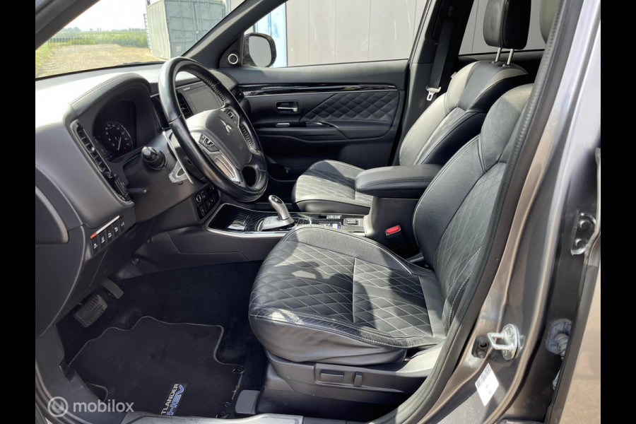 Mitsubishi Outlander 2.4 PHEV Instyle|trekaak|Carplay|leer