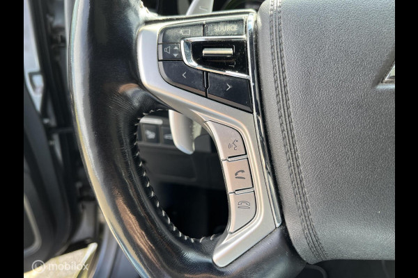 Mitsubishi Outlander 2.4 PHEV Instyle|trekaak|Carplay|leer