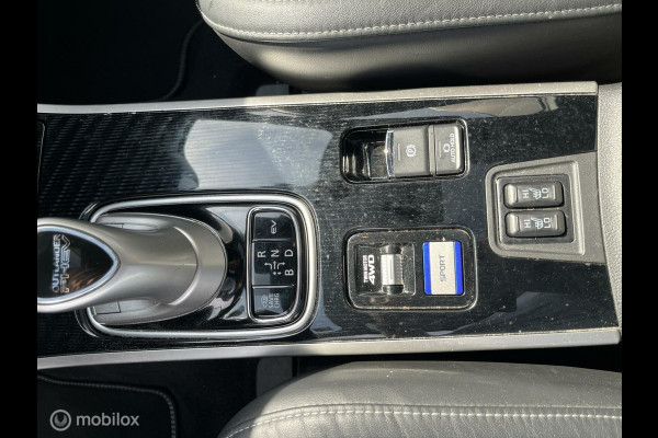 Mitsubishi Outlander 2.4 PHEV Instyle|trekaak|Carplay|leer