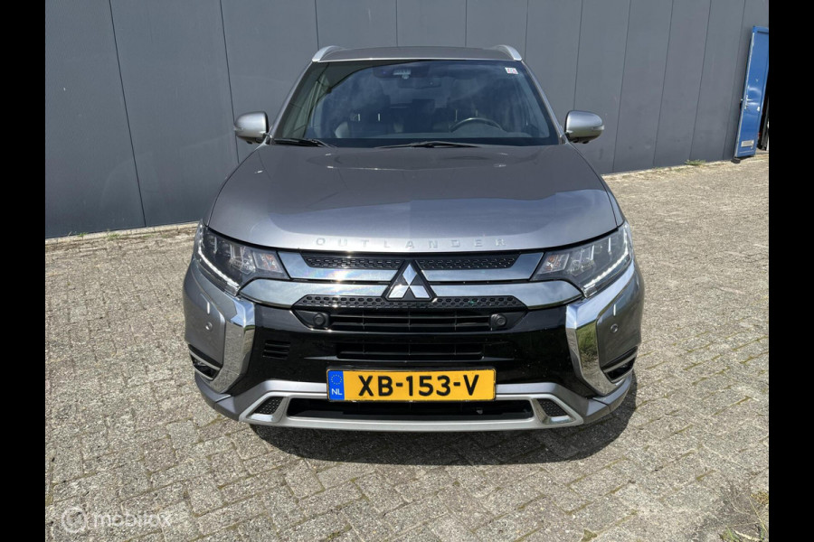 Mitsubishi Outlander 2.4 PHEV Instyle|trekaak|Carplay|leer