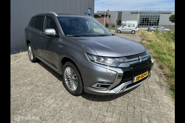 Mitsubishi Outlander 2.4 PHEV Instyle|trekaak|Carplay|leer