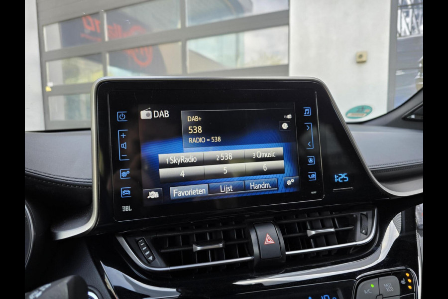 Toyota C-HR 1.8 Hybrid Bi-Tone|1e eig|parkeerass|JBL|adaptive