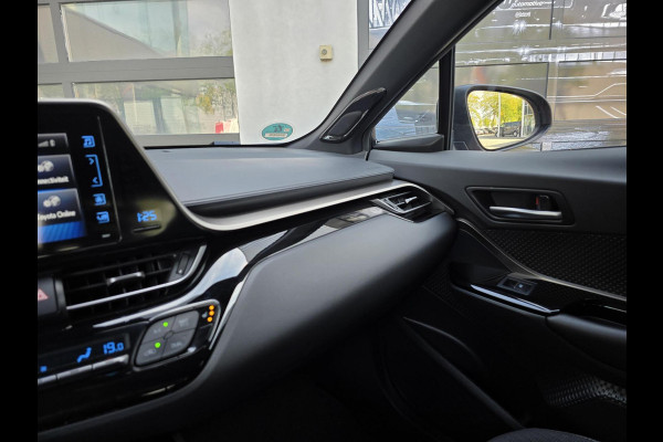 Toyota C-HR 1.8 Hybrid Bi-Tone|1e eig|parkeerass|JBL|adaptive