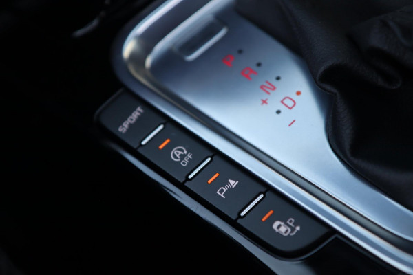 Kia Ceed 1.4 T-GDi ExecutiveLine / PANODAK / KEYLESS / MEMORY / DODEHOEK