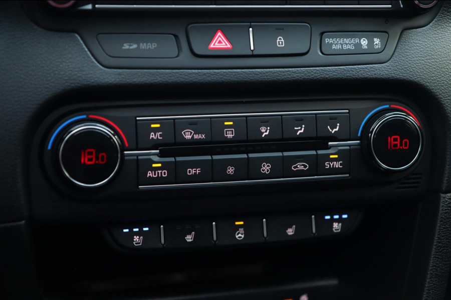 Kia Ceed 1.4 T-GDi ExecutiveLine / PANODAK / KEYLESS / MEMORY / DODEHOEK