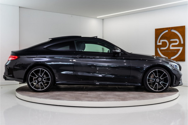 Mercedes-Benz C-Klasse Coupé 300 Premium+ AMG 259PK | C43 Diff. | Pano | Sfeer | Air Balance | 12 MND Garantie
