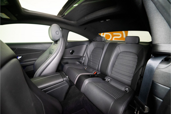 Mercedes-Benz C-Klasse Coupé 300 Premium+ AMG 259PK | C43 Diff. | Pano | Sfeer | Air Balance | 12 MND Garantie