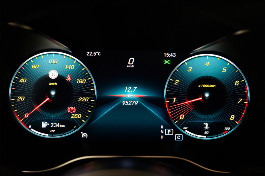 Mercedes-Benz C-Klasse Coupé 300 Premium+ AMG 259PK | C43 Diff. | Pano | Sfeer | Air Balance | 12 MND Garantie