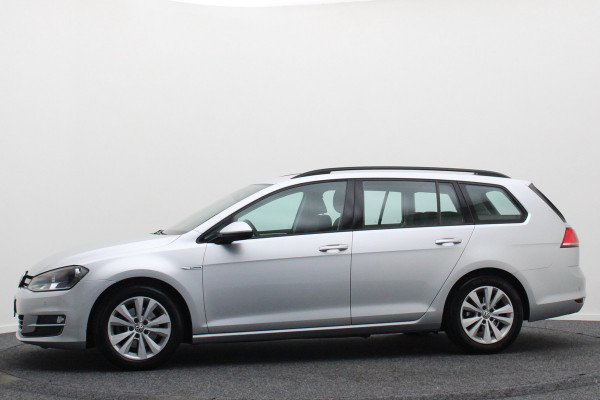 Volkswagen GOLF Variant 1.0 TSI DSG Comfortline Climate, Cruise, Navigatie, Bluetooth, Apple Carplay, PDC, DAB, 16''