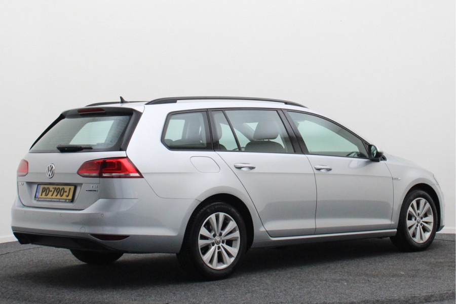 Volkswagen GOLF Variant 1.0 TSI DSG Comfortline Climate, Cruise, Navigatie, Bluetooth, Apple Carplay, PDC, DAB, 16''