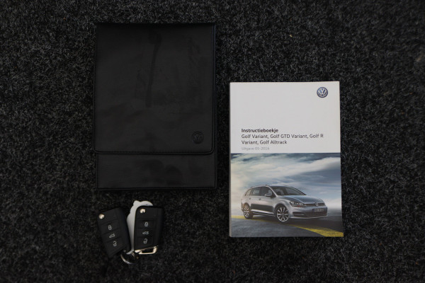 Volkswagen GOLF Variant 1.0 TSI DSG Comfortline Climate, Cruise, Navigatie, Bluetooth, Apple Carplay, PDC, DAB, 16''
