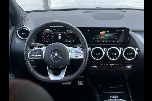 Mercedes-Benz GLA 200 AMG Line | Night | Pano | 360 Camera | Dodehoek