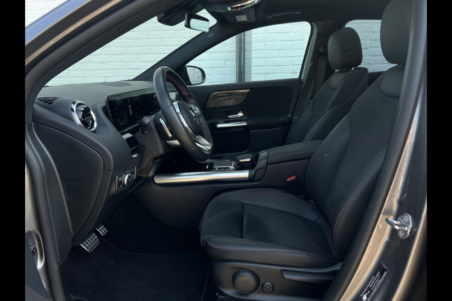 Mercedes-Benz GLA 200 AMG Line | Night | Pano | 360 Camera | Dodehoek