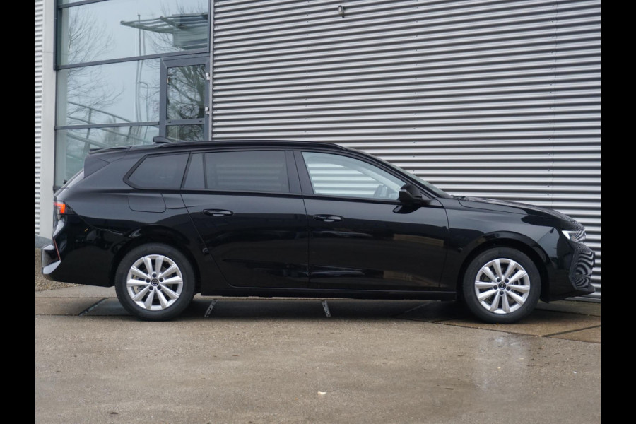 Opel Astra Sports Tourer 1.2 Turbo Business Edition
