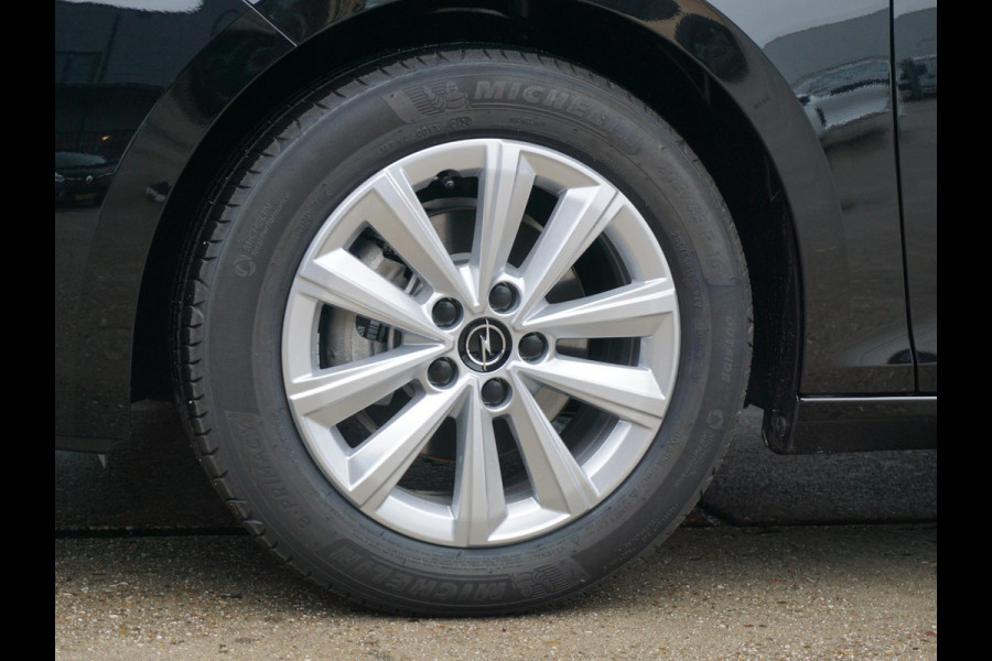 Opel Astra Sports Tourer 1.2 Turbo Business Edition