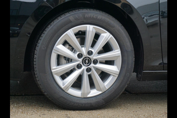 Opel Astra Sports Tourer 1.2 Turbo Business Edition