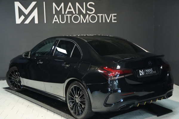 Mercedes-Benz A-Klasse A 220 AMG Line / 2X MEMORY / KEYLESS / CAMERA / CARPLAY