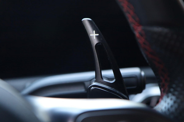 Mercedes-Benz A-Klasse A 220 AMG Line / 2X MEMORY / KEYLESS / CAMERA / CARPLAY