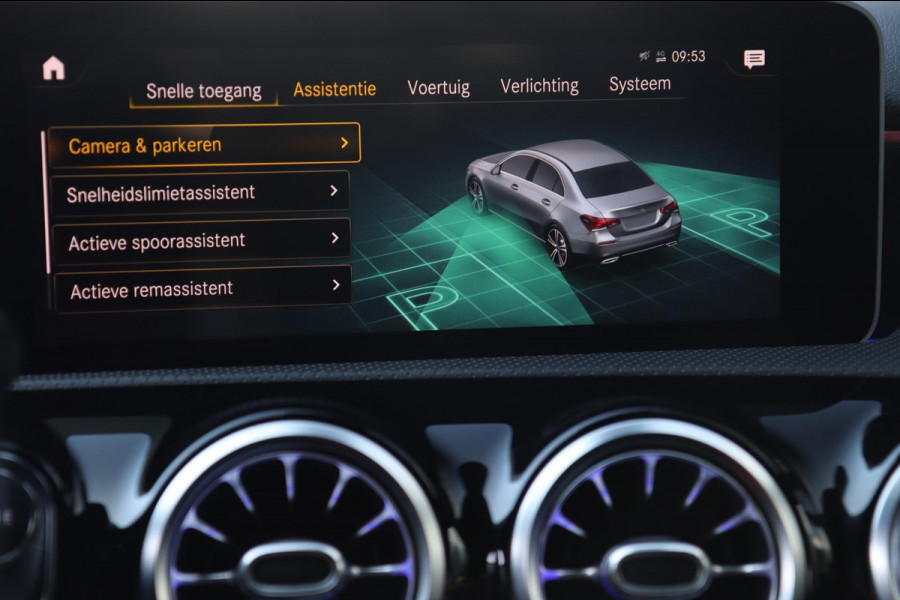 Mercedes-Benz A-Klasse A 220 AMG Line / 2X MEMORY / KEYLESS / CAMERA / CARPLAY