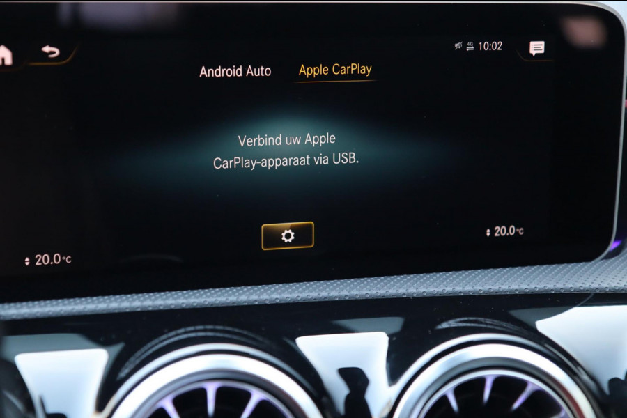 Mercedes-Benz A-Klasse A 220 AMG Line / 2X MEMORY / KEYLESS / CAMERA / CARPLAY