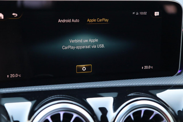 Mercedes-Benz A-Klasse A 220 AMG Line / 2X MEMORY / KEYLESS / CAMERA / CARPLAY