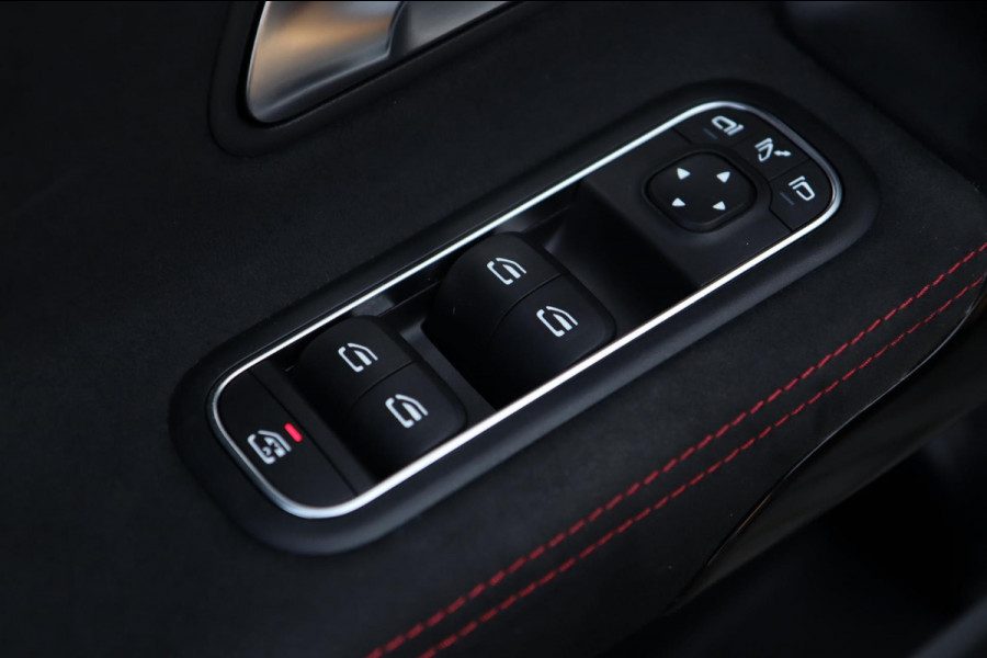 Mercedes-Benz A-Klasse A 220 AMG Line / 2X MEMORY / KEYLESS / CAMERA / CARPLAY