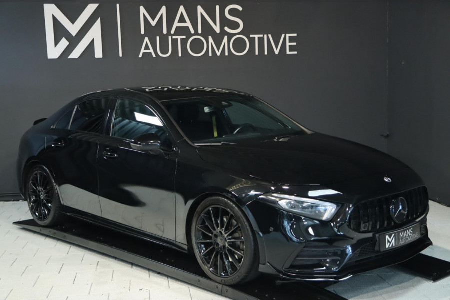 Mercedes-Benz A-Klasse A 220 AMG Line / 2X MEMORY / KEYLESS / CAMERA / CARPLAY