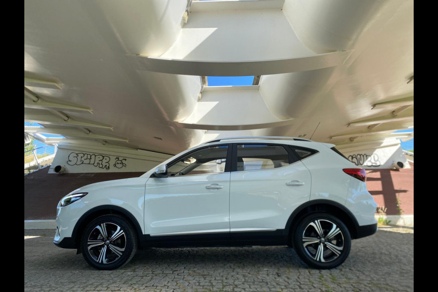 MG ZS 1.5 Comfort Line Carplay Navi Airco