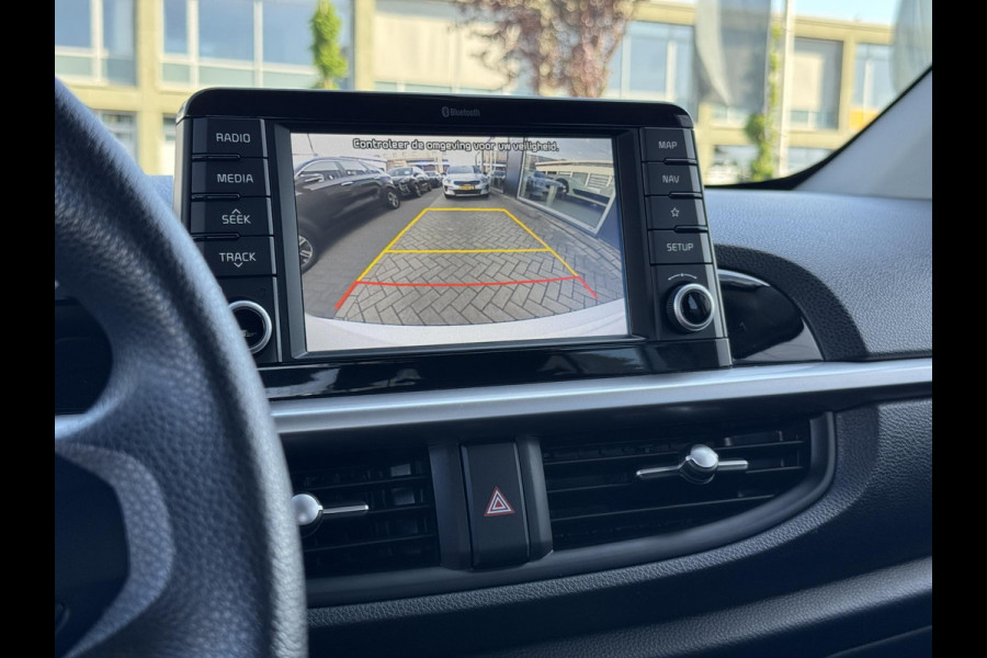 Kia Picanto 1.0 CVVT ComfortPlusLine Navigator | Nederlandse dealer onderhouden auto | Navigatie | Achteruitrijcamera | Apple Carplay